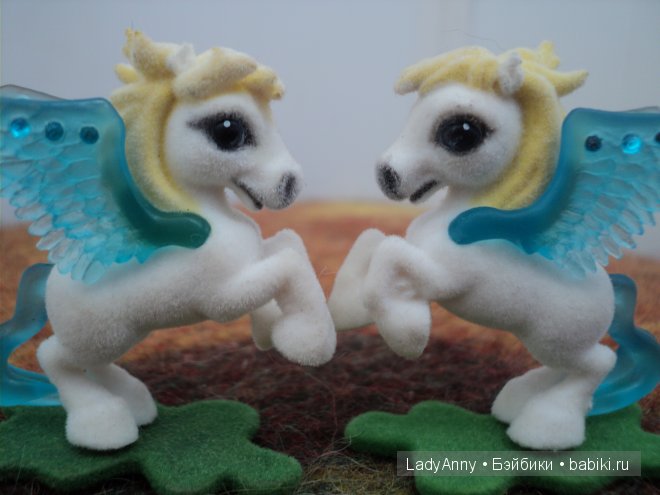 Котята в коробке — Интересные игрушки и фигурки (разное): редкие