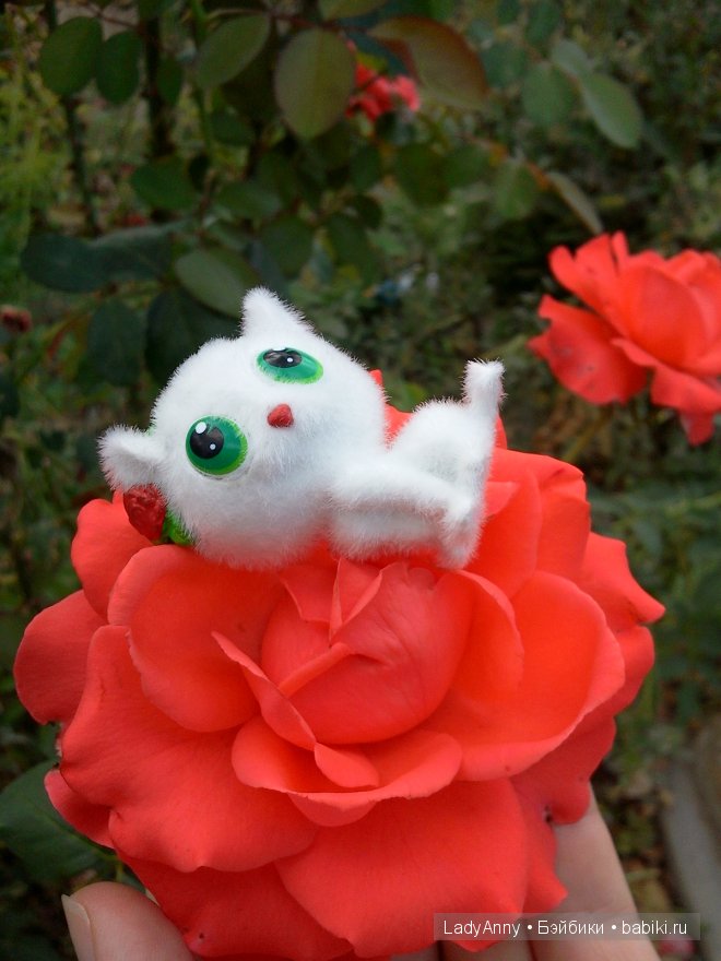 Котята в коробке — Интересные игрушки и фигурки (разное): редкие