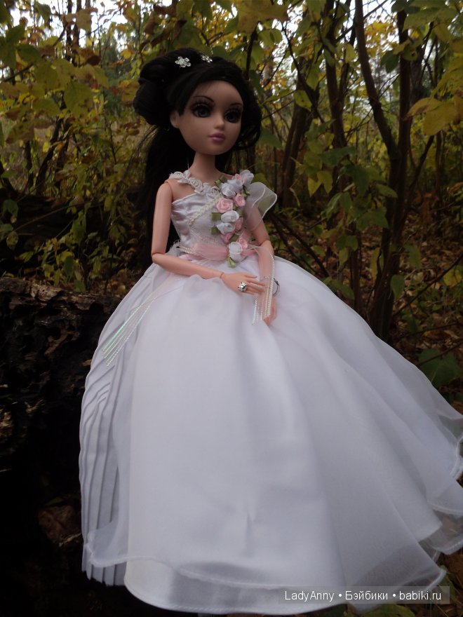 Moxie Teens Tristen. Белла в образе невесты (фото 2)