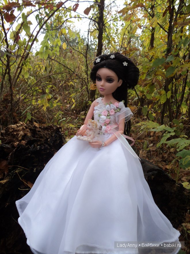 Moxie Teens Tristen. Белла в образе невесты (фото 5)