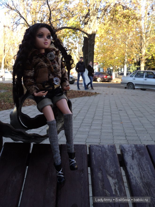 Moxie Teens: Tristen. Белла. Уличная мода | Бэйбики Moxie Teens: Tristen. Белла. Уличная мода (фото 3)