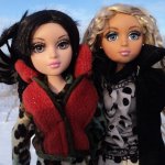 Зимняя прогулка с Moxie Teens