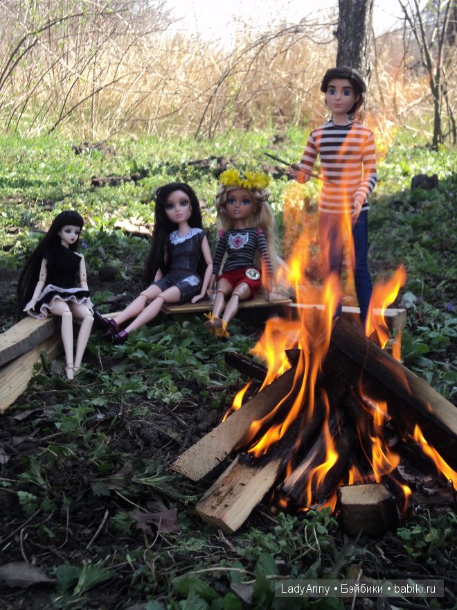 Весенние деньки | Бэйбики Весенние деньки — Куклы Bratz (Братц) и Moxie Girlz: MGA