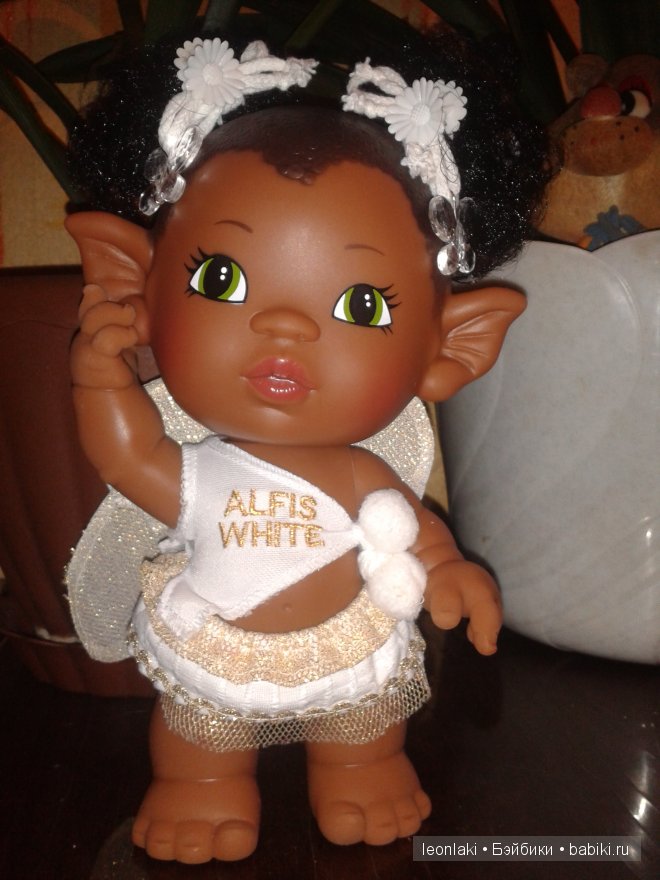 Эльф Paola Reina