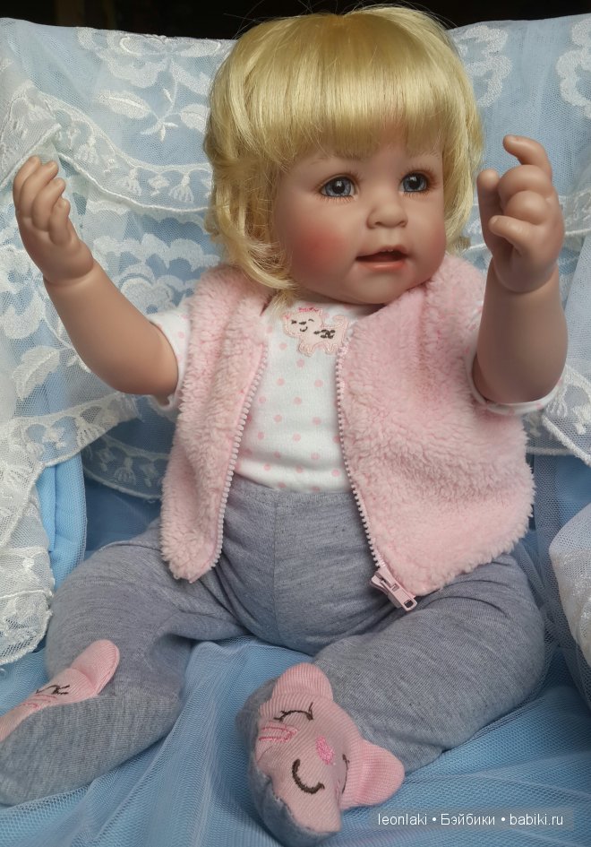 Лучик солнца. Первое знакомство с куклой Адорой (фото 4)