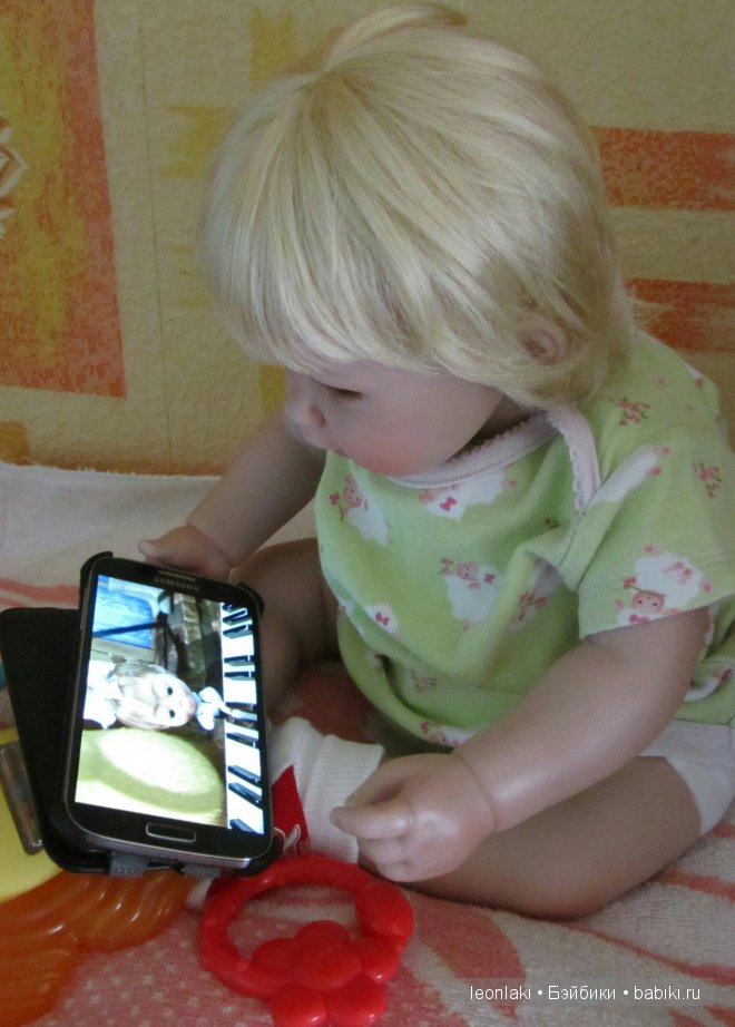 Обожулька Златушка. Adora doll