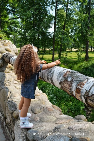 Прогулка по парку Александрия, Петергоф. Дженни от Heidi Plusczok