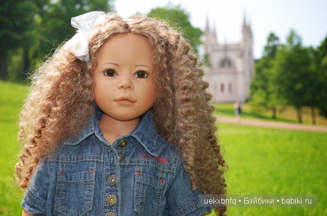 Прогулка по парку Александрия, Петергоф. Дженни от Heidi Plusczok