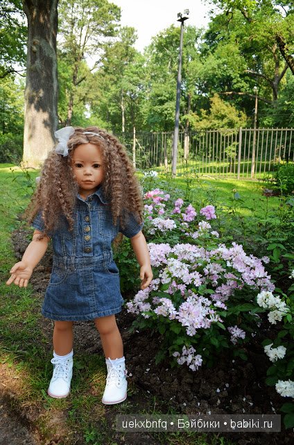 Прогулка по парку Александрия, Петергоф. Дженни от Heidi Plusczok