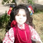 А я просто украинка, украиночка... Фарфоровая кукла в украинском наряде