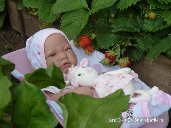 Евочка на даче — Куклы Antonio Juan (Антонио Хуан): реалистичные пупсы (фото 10)