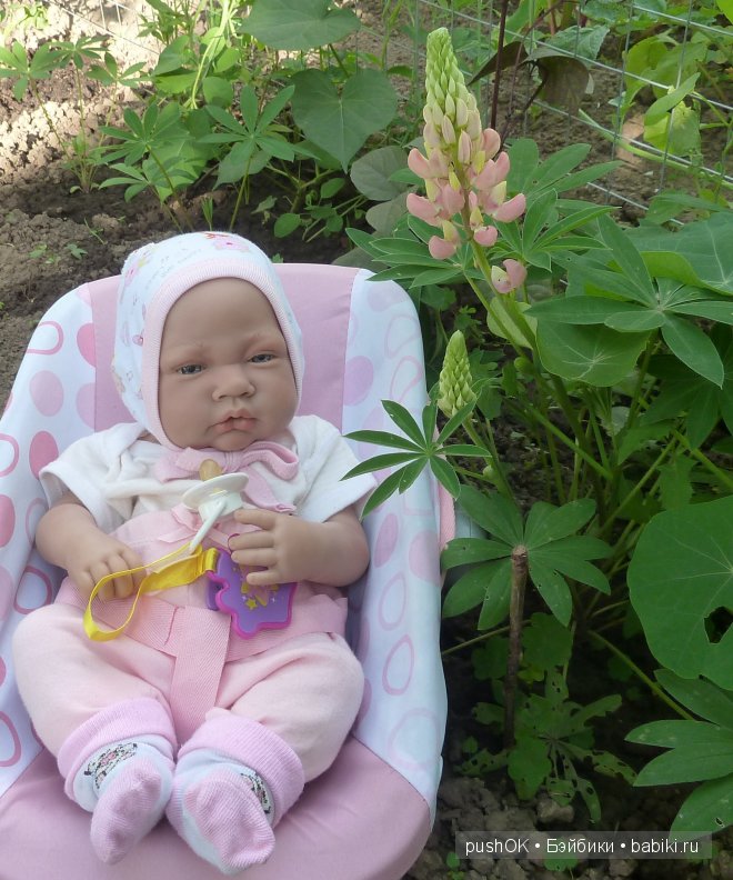 Евочка на даче — Куклы Antonio Juan (Антонио Хуан): реалистичные пупсы (фото 5)