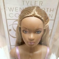 Тоннер Тайлер Эсме Tonner Tyler Violette Esme