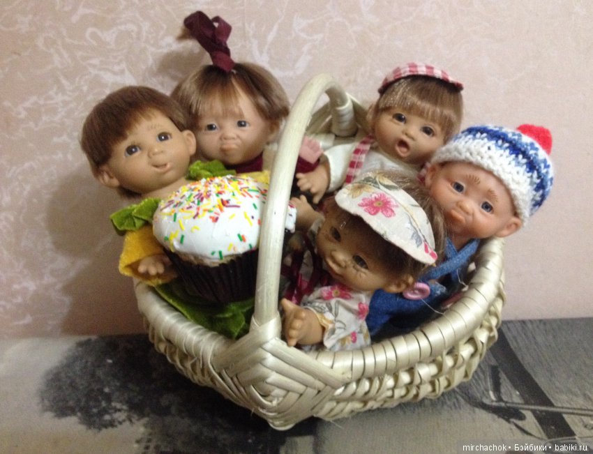 Счастливой Пасхи — Пасхальные открытки и куклы: поздравления (фото 2)