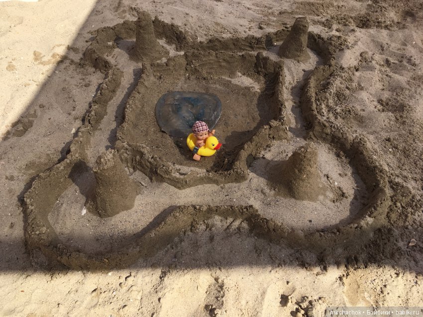 Данька на море:) туземец племени Ням-Ням