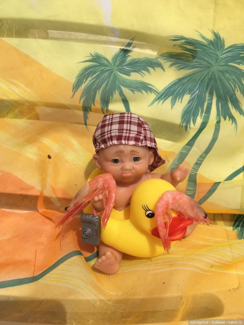 Данька на море:) туземец племени Ням-Ням (фото 7)