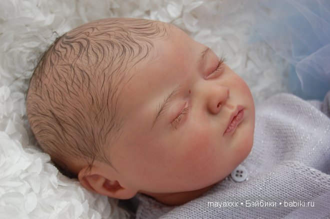 Маленькая дюймовочка Офелия и малышка реборн Бэйлей