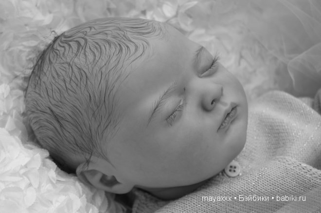 Маленькая дюймовочка Офелия и малышка реборн Бэйлей