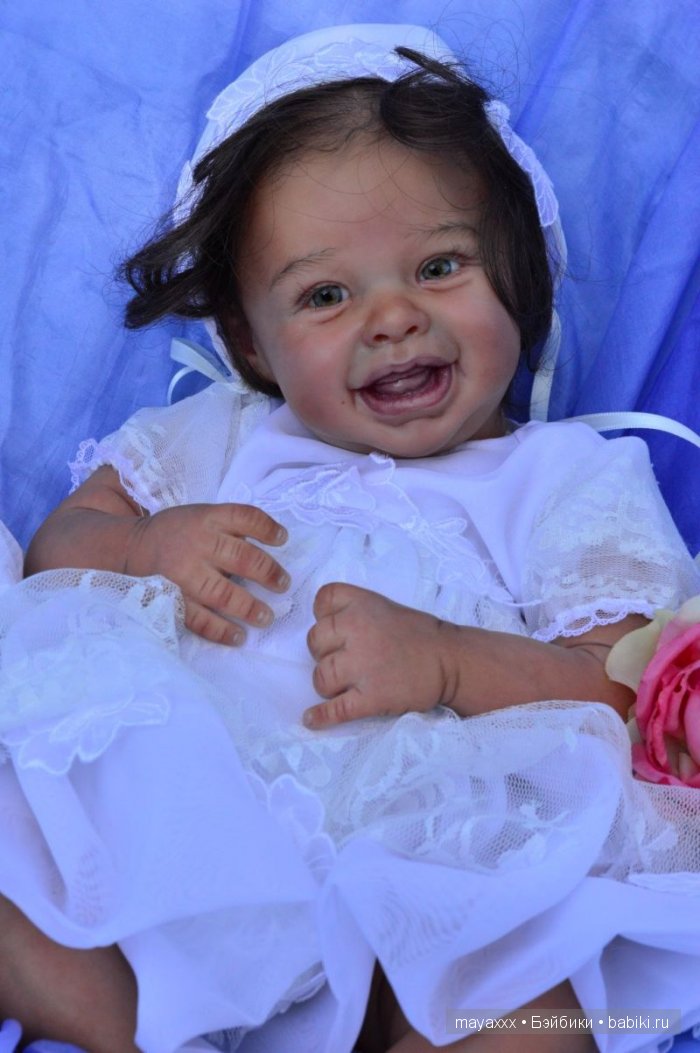 Элла, этническая малышка из молда Харпер от Andrea Arcello