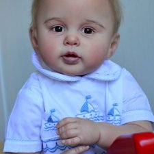 Маленький принц Джордж от скульптора Ping Lau