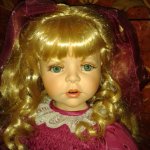 Фарфоровая кукла Helena от Marie Osmond