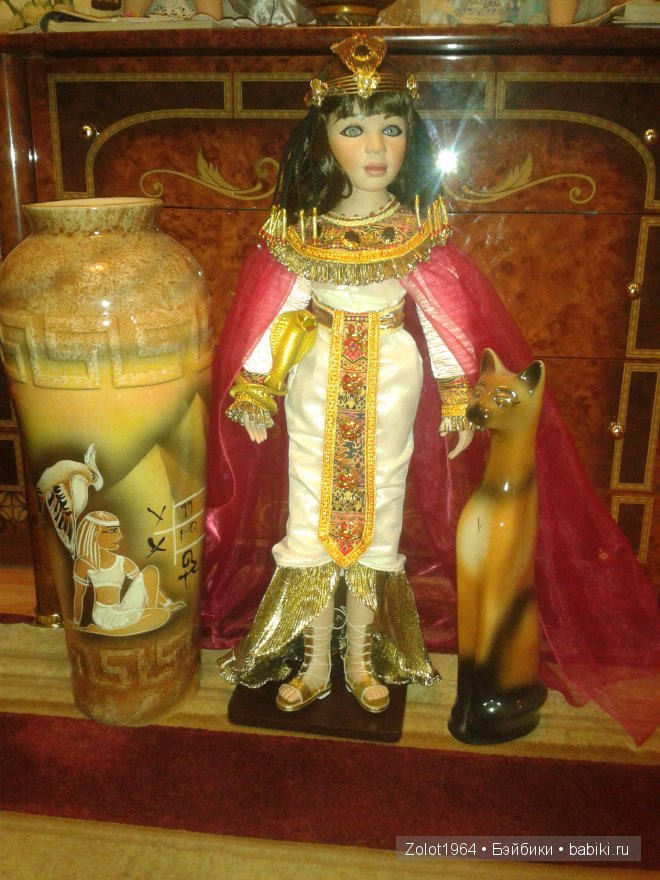 Клеопатра - царица Египта, от Sue Narula