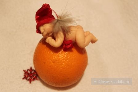 Ирина Мекко, Fimo puppen, малыш из пластики, малыш на апельсине, санта клаус, новогодний сувенир, спящий малыш Ирина Мекко, Fimo puppen, малыш из пластики, малыш на апельсине, санта клаус, новогодний сувенир, спящий малыш