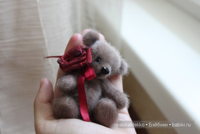 Авторская игрушка Ирины Мекко, мини-мишка