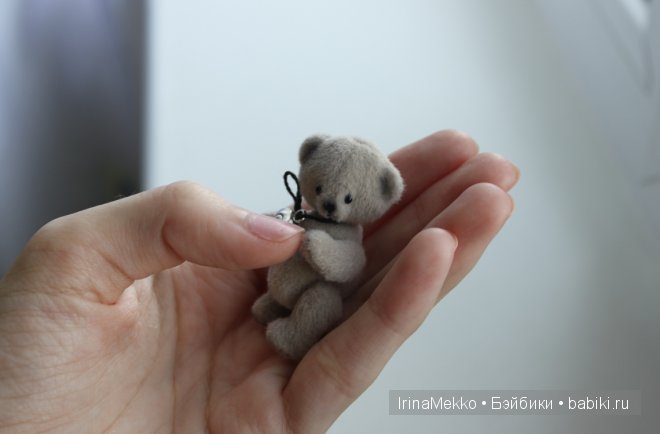 Авторская игрушка Ирины Мекко, мини-мишка