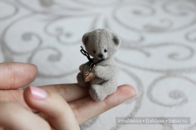 Авторская игрушка Ирины Мекко, мини-мишка