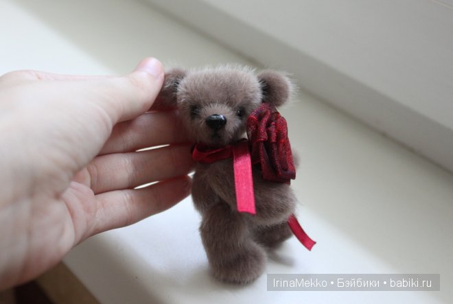 Авторская игрушка Ирины Мекко, мини-мишка