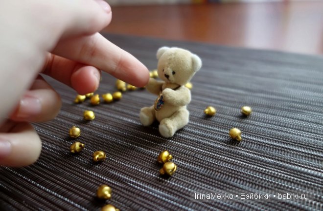 Авторская игрушка Ирины Мекко, мини медвежонок