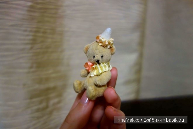 Авторская игрушка Ирины Мекко, мини медвежонок