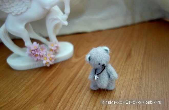 Авторская игрушка Ирины Мекко, мини медвежонок