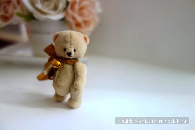 Авторская игрушка Ирины Мекко, мини медвежонок
