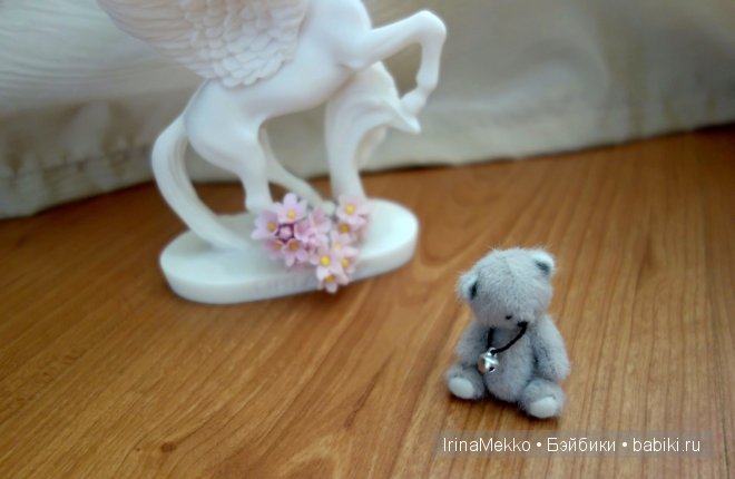 Авторская игрушка Ирины Мекко, мини медвежонок