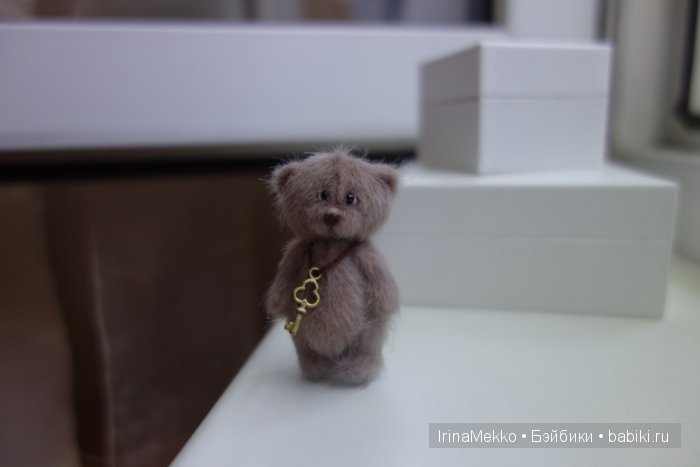 мини мишка, авторская игрушка Ирины Мекко, миниатюра, медвежонок