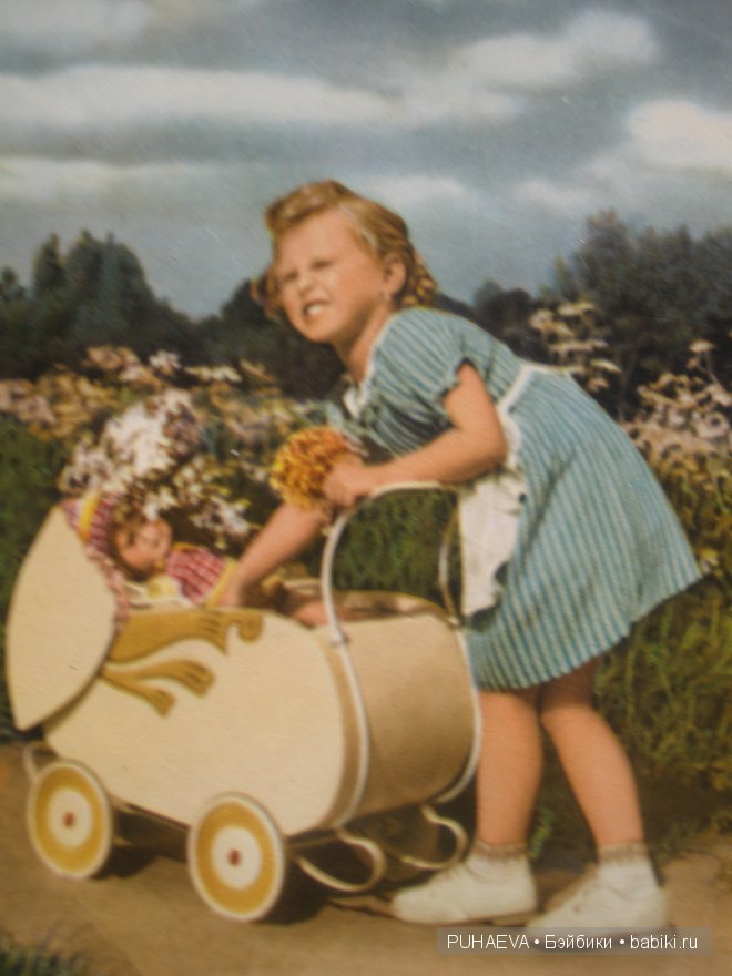 Детки и их игрушки на открытках (фото 8)