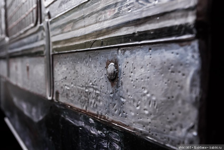 Фрагмент картины "Ford LTD". Фактурная картина. Холст. Акрил.