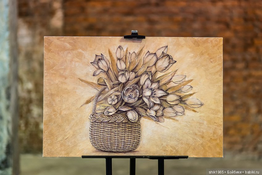 Корзина с тюльпанами. Фактурная картина. Холст. Акрил.