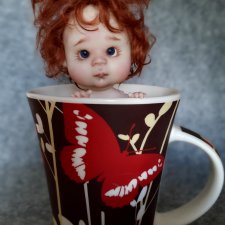 Зая. Куколка на теле Баболи