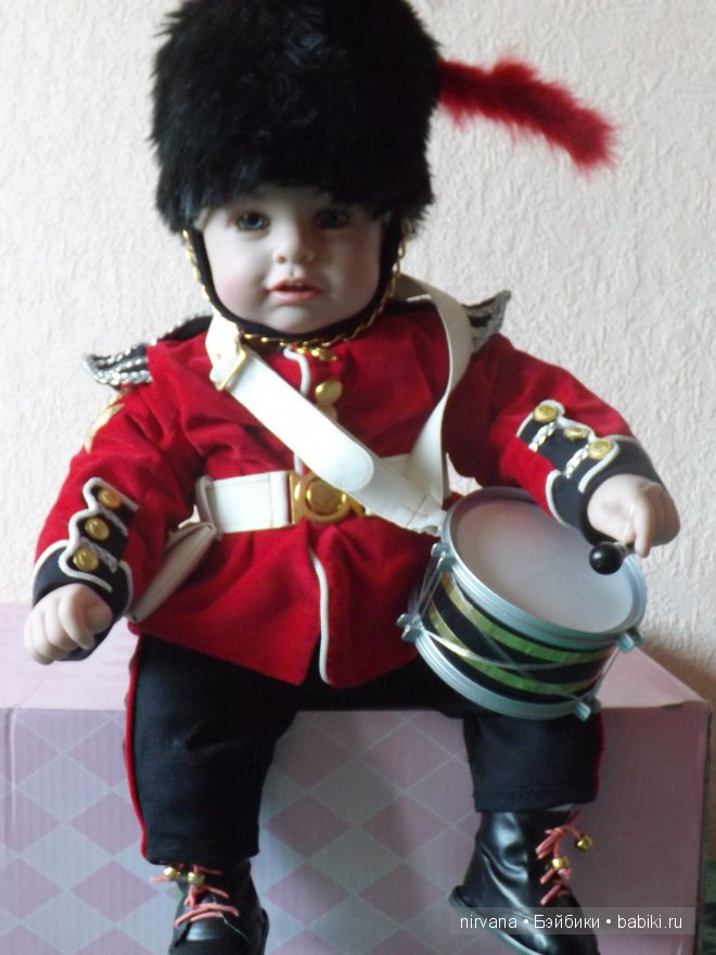 Томас в походном обмундировании. Только прибыл из далекого Волгограда.