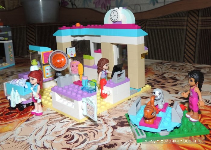 Экскурсия по нашему городку. Увлечение дочек Lego Friends