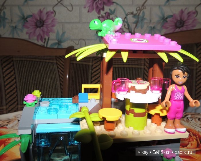 Экскурсия по нашему городку. Увлечение дочек Lego Friends (фото 9)