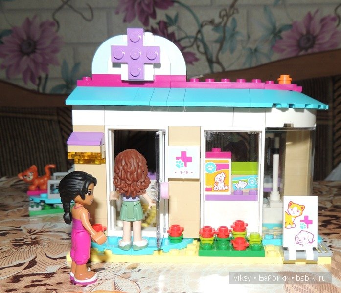 Экскурсия по нашему городку. Увлечение дочек Lego Friends
