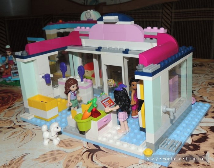 Экскурсия по нашему городку. Увлечение дочек Lego Friends
