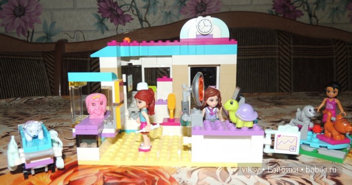 Экскурсия по нашему городку. Увлечение дочек Lego Friends
