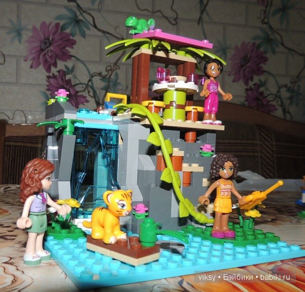 Экскурсия по нашему городку. Увлечение дочек Lego Friends (фото 8)