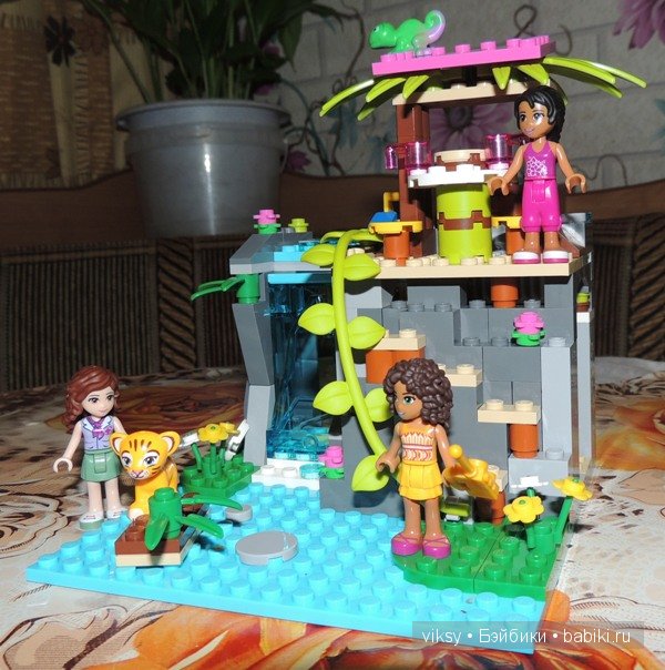 Экскурсия по нашему городку. Увлечение дочек Lego Friends (фото 7)