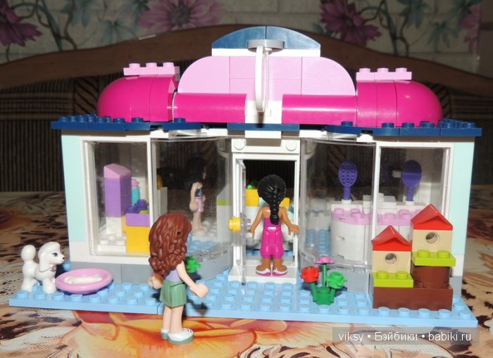 Экскурсия по нашему городку. Увлечение дочек Lego Friends